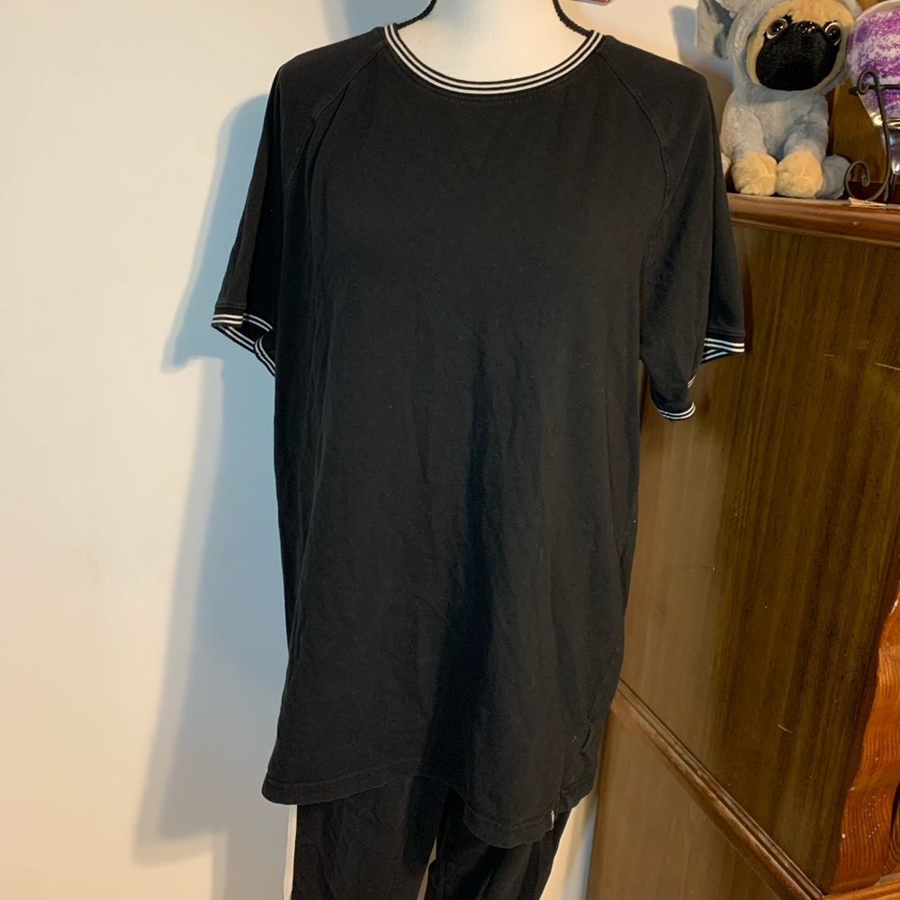 American Eagle Outfitters ApresActive Black Shirt